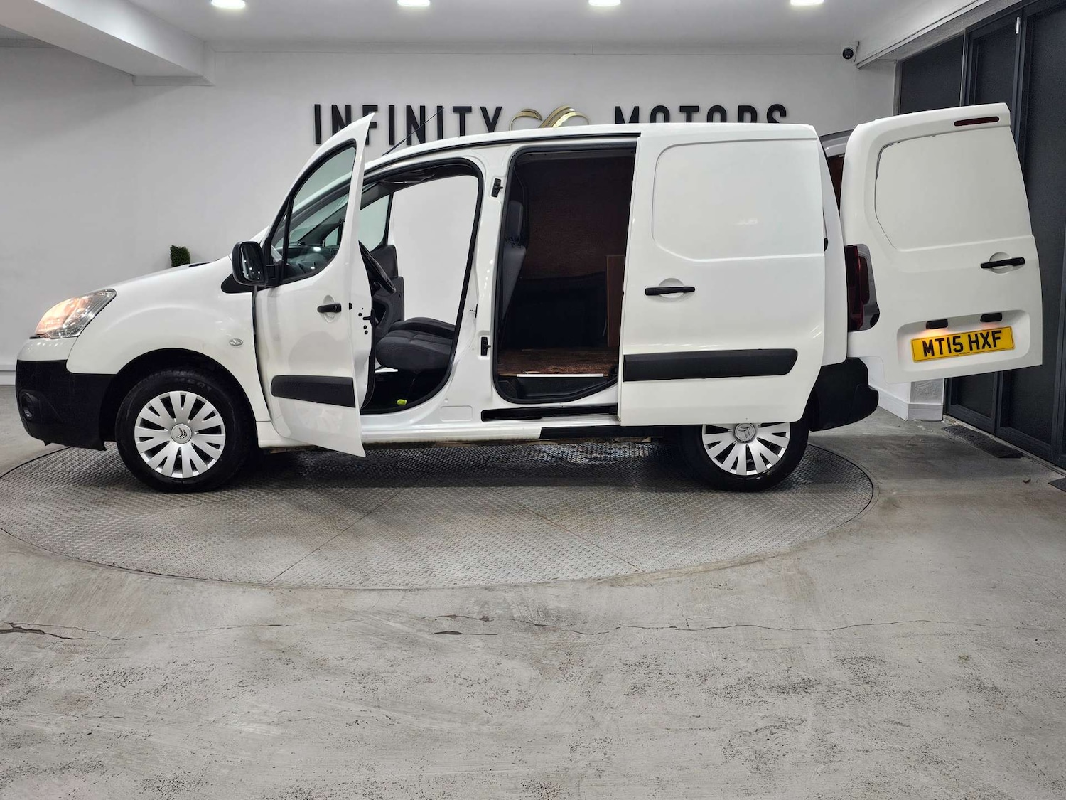 Used Citroen Berlingo 2015 for sale - 76972412: Photo 46