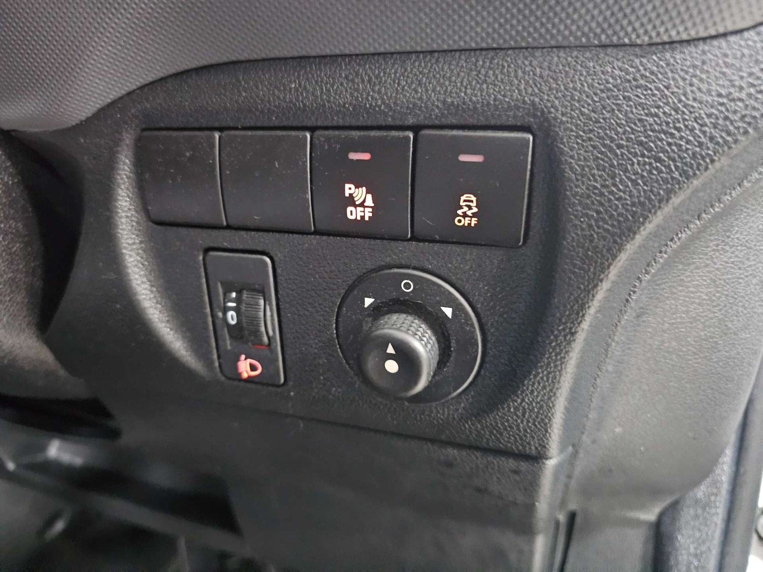 Used Citroen Berlingo 2015 for sale - 76972412: Photo 56