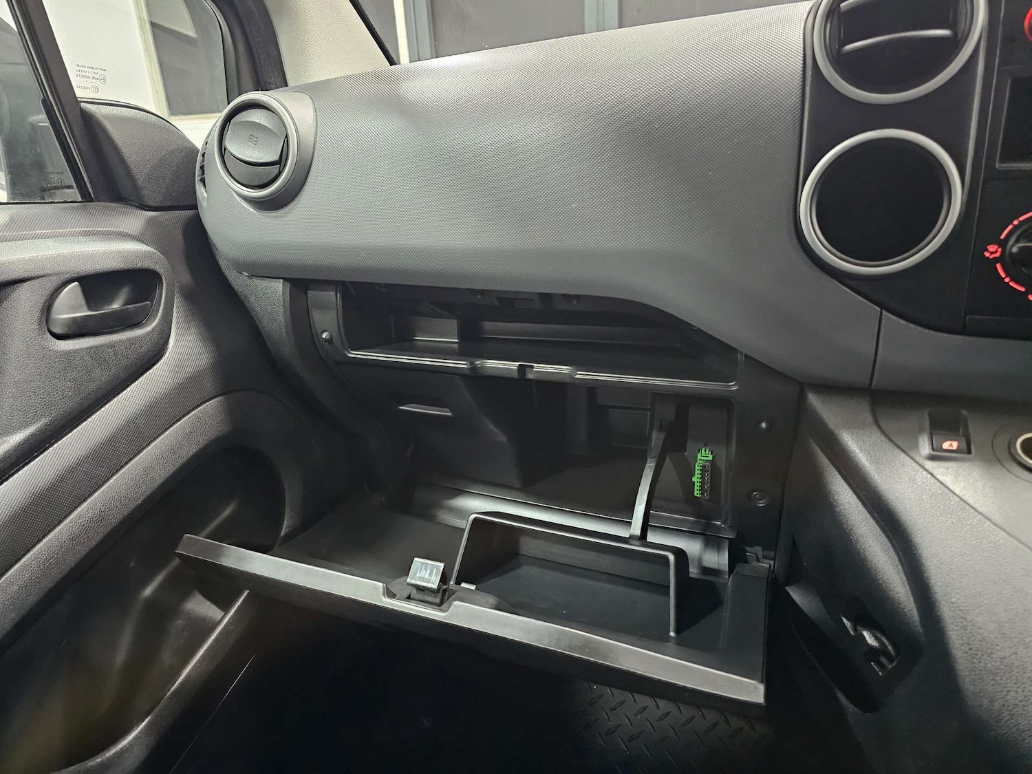 Used Citroen Berlingo 2015 for sale - 76972412: Photo 66