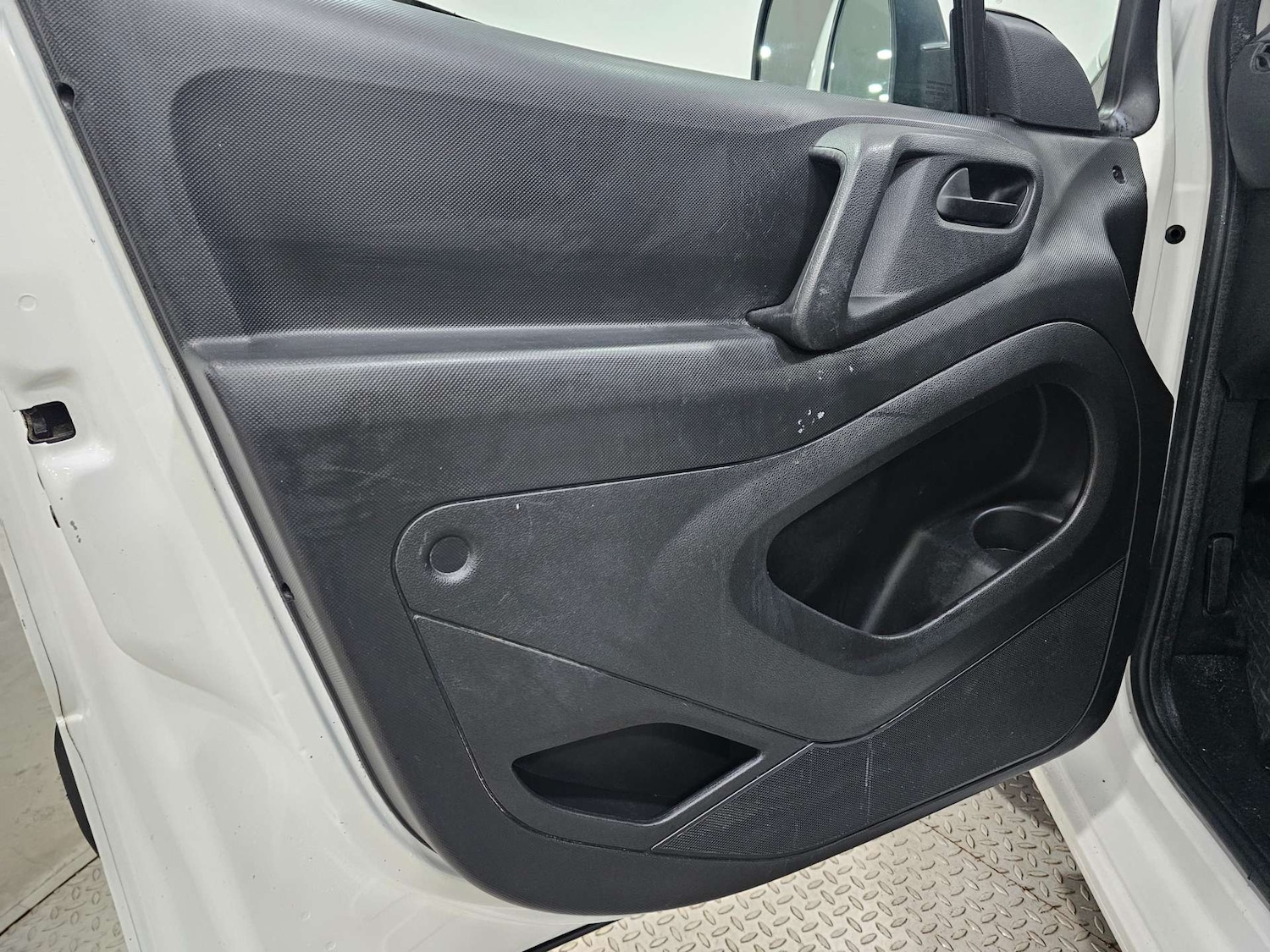 Used Citroen Berlingo 2015 for sale - 76972412: Photo 70