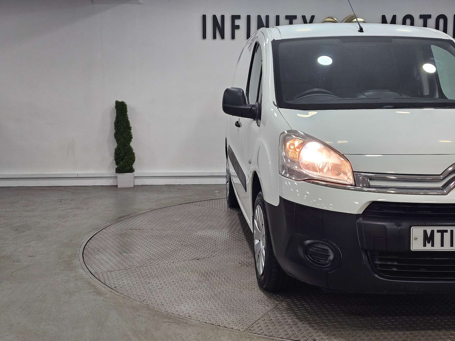 Used Citroen Berlingo 2015 for sale - 76972412: Photo 9