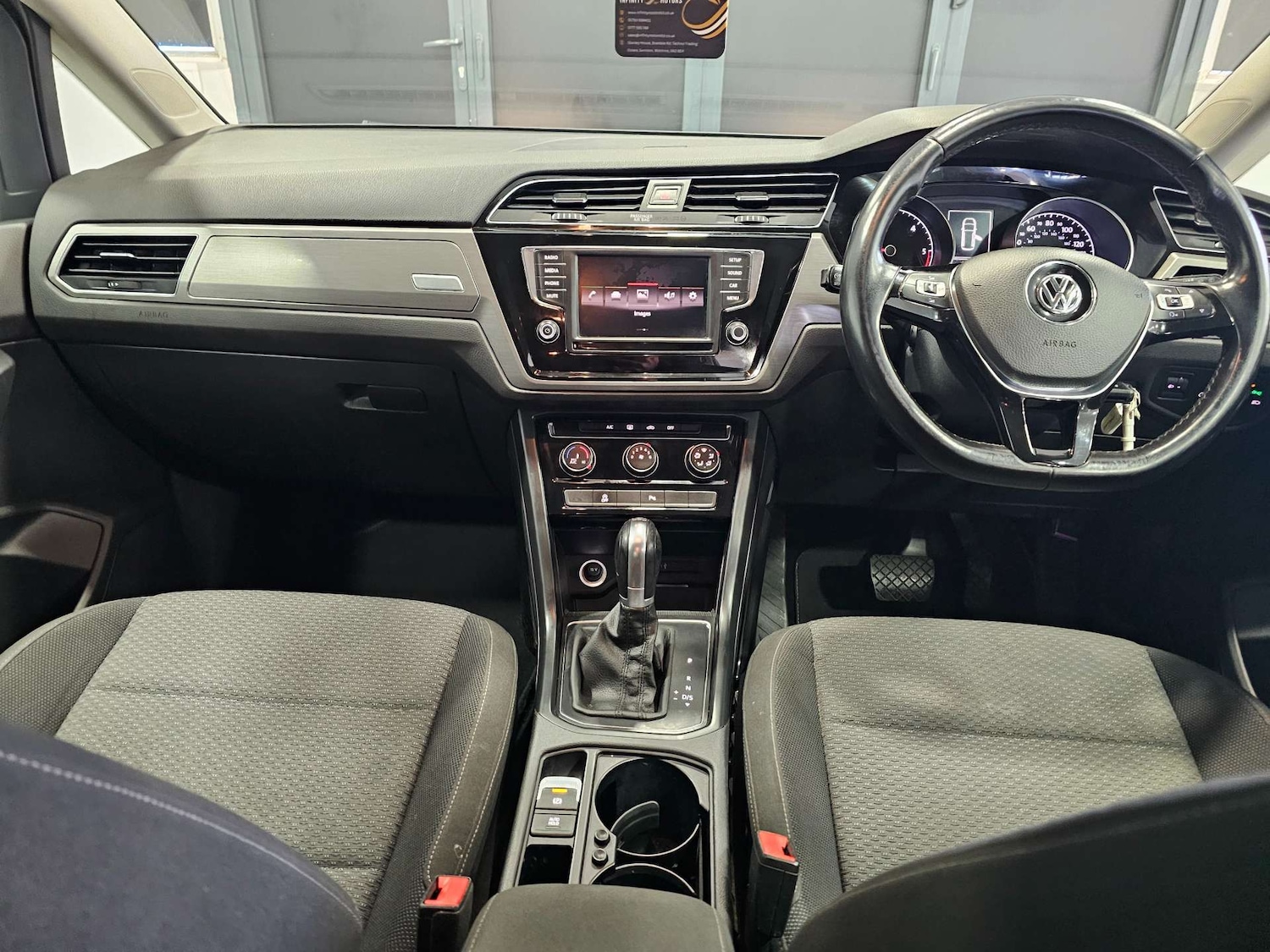 Used Volkswagen Touran 2016 for sale - 77168079: Photo 15