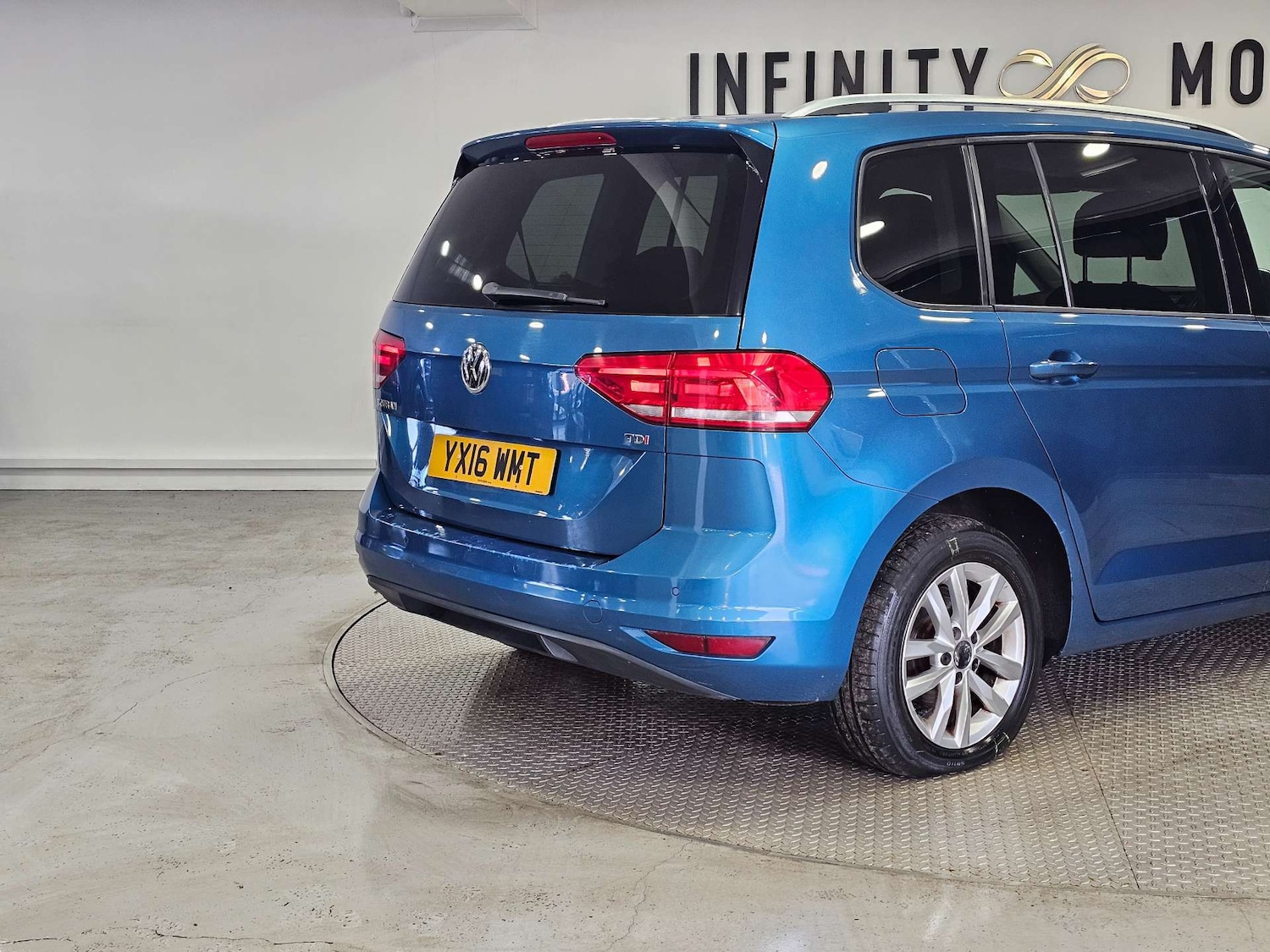 Used Volkswagen Touran 2016 for sale - 77168079: Photo 25