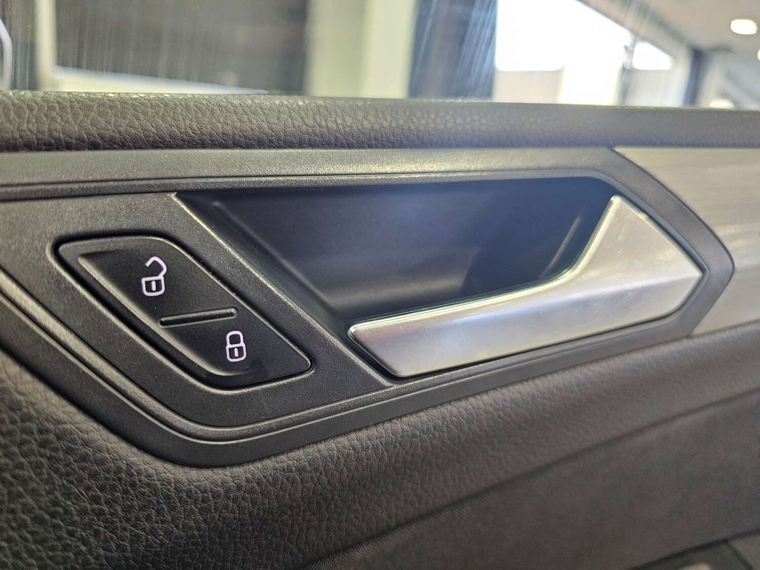 Used Volkswagen Touran 2016 for sale - 77168079: Photo 42