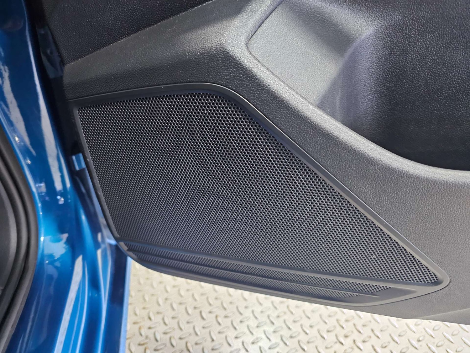 Used Volkswagen Touran 2016 for sale - 77168079: Photo 43