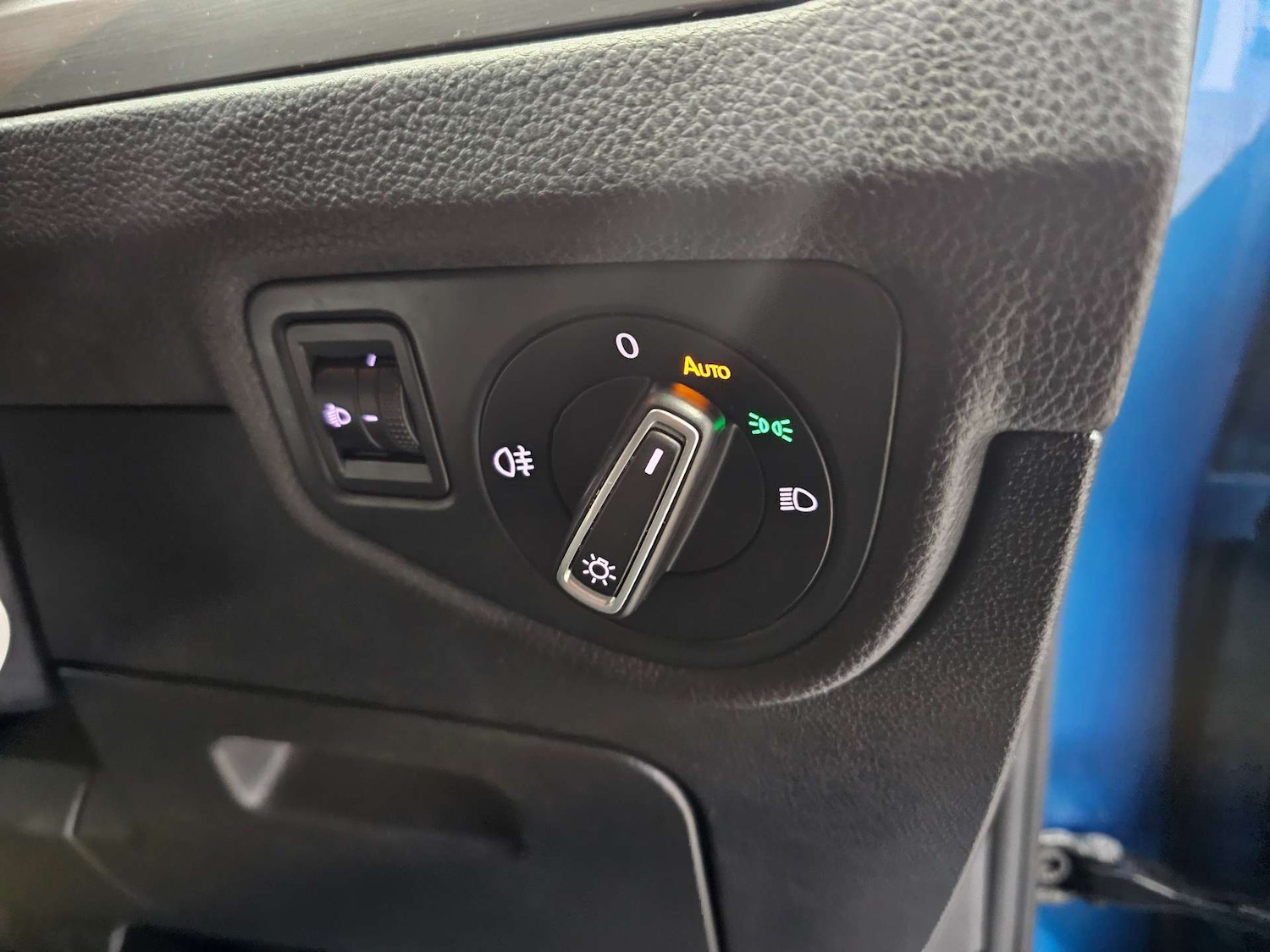 Used Volkswagen Touran 2016 for sale - 77168079: Photo 45