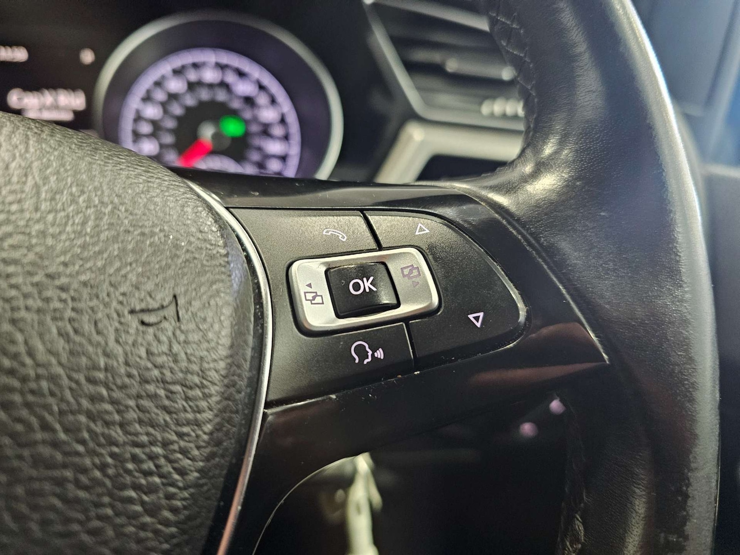 Used Volkswagen Touran 2016 for sale - 77168079: Photo 46