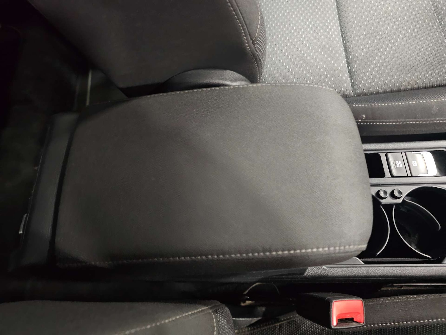 Used Volkswagen Touran 2016 for sale - 77168079: Photo 52