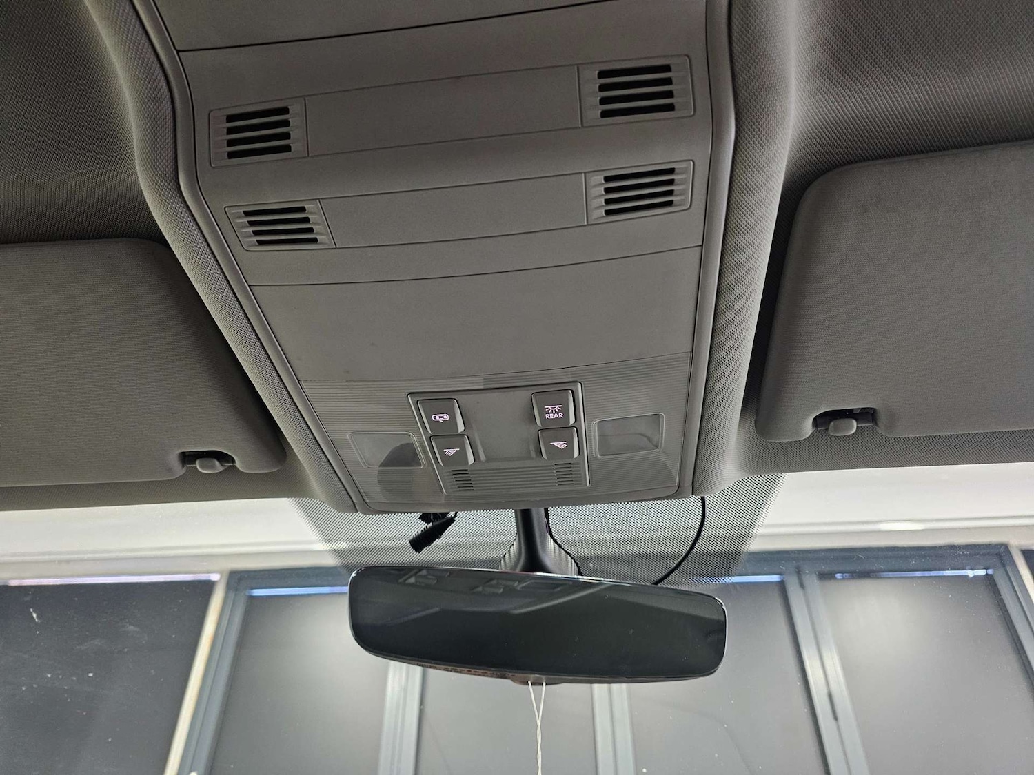 Used Volkswagen Touran 2016 for sale - 77168079: Photo 62