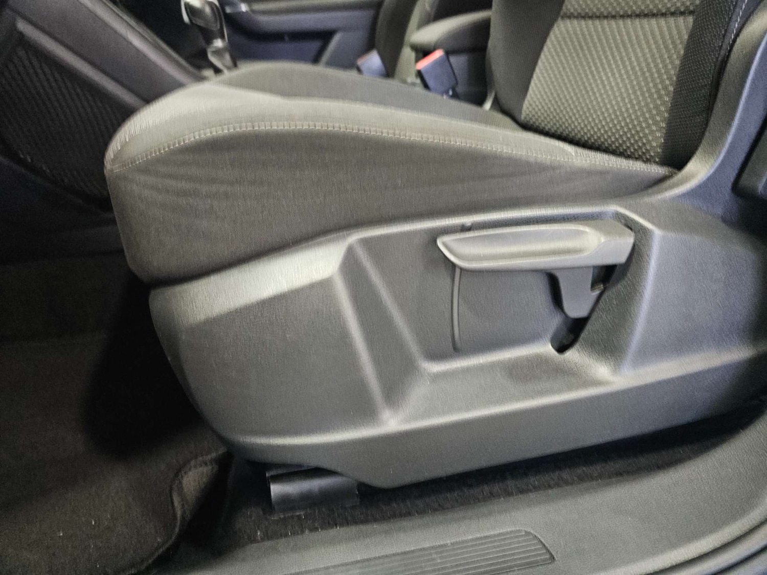 Used Volkswagen Touran 2016 for sale - 77168079: Photo 86