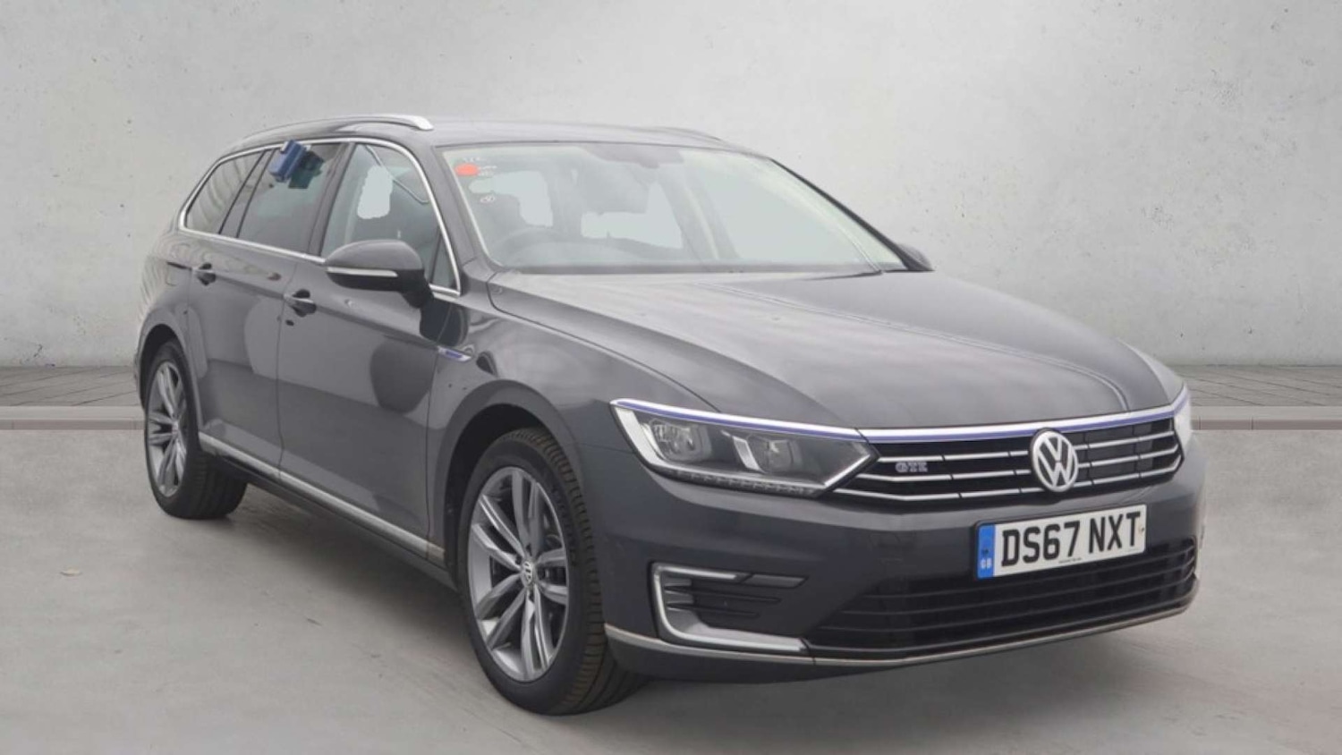 Used Volkswagen Passat 2017 for sale - 76972345: Photo 1