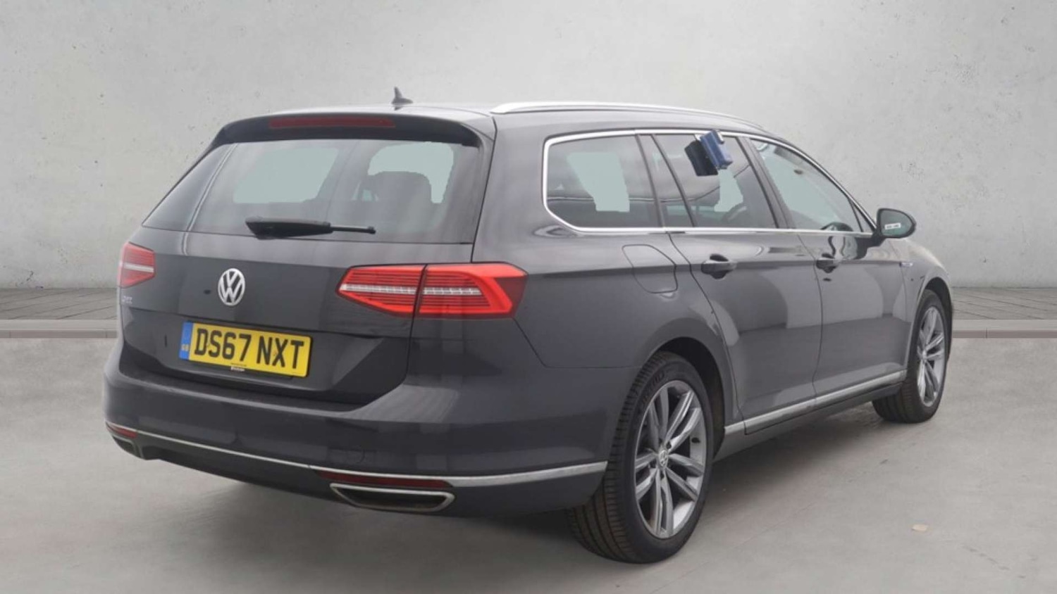 Used Volkswagen Passat 2017 for sale - 76972345: Photo 5