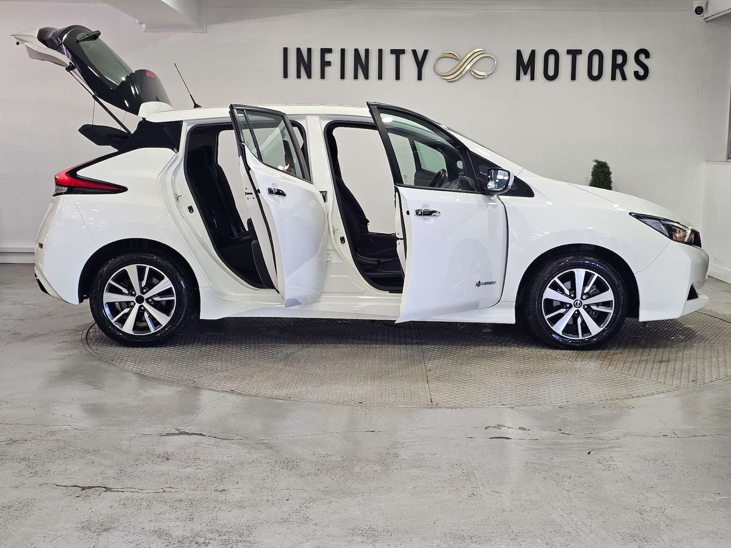 Used Nissan Leaf 2020 for sale - 77249271: Photo 22