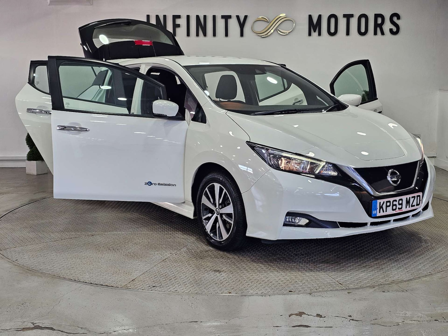 Used Nissan Leaf 2020 for sale - 77249271: Photo 23