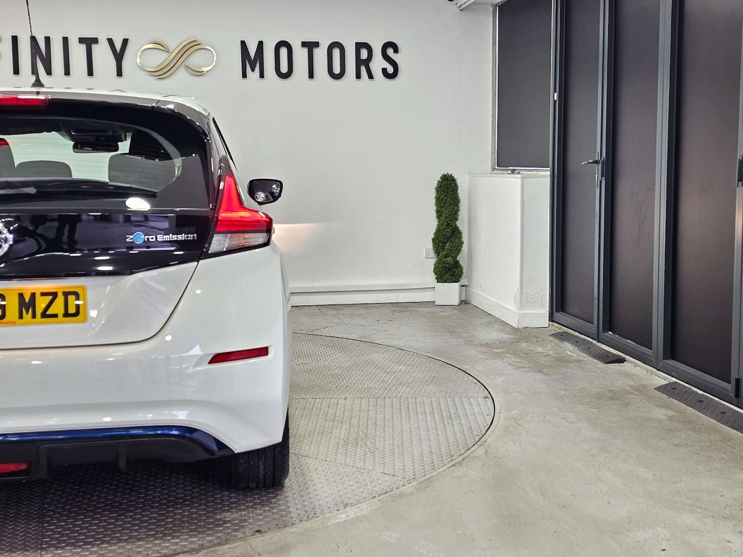 Used Nissan Leaf 2020 for sale - 77249271: Photo 31