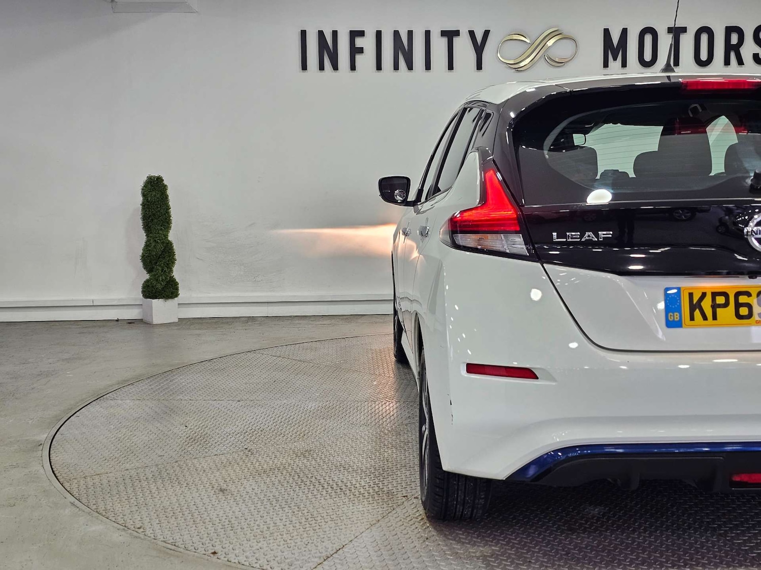 Used Nissan Leaf 2020 for sale - 77249271: Photo 32