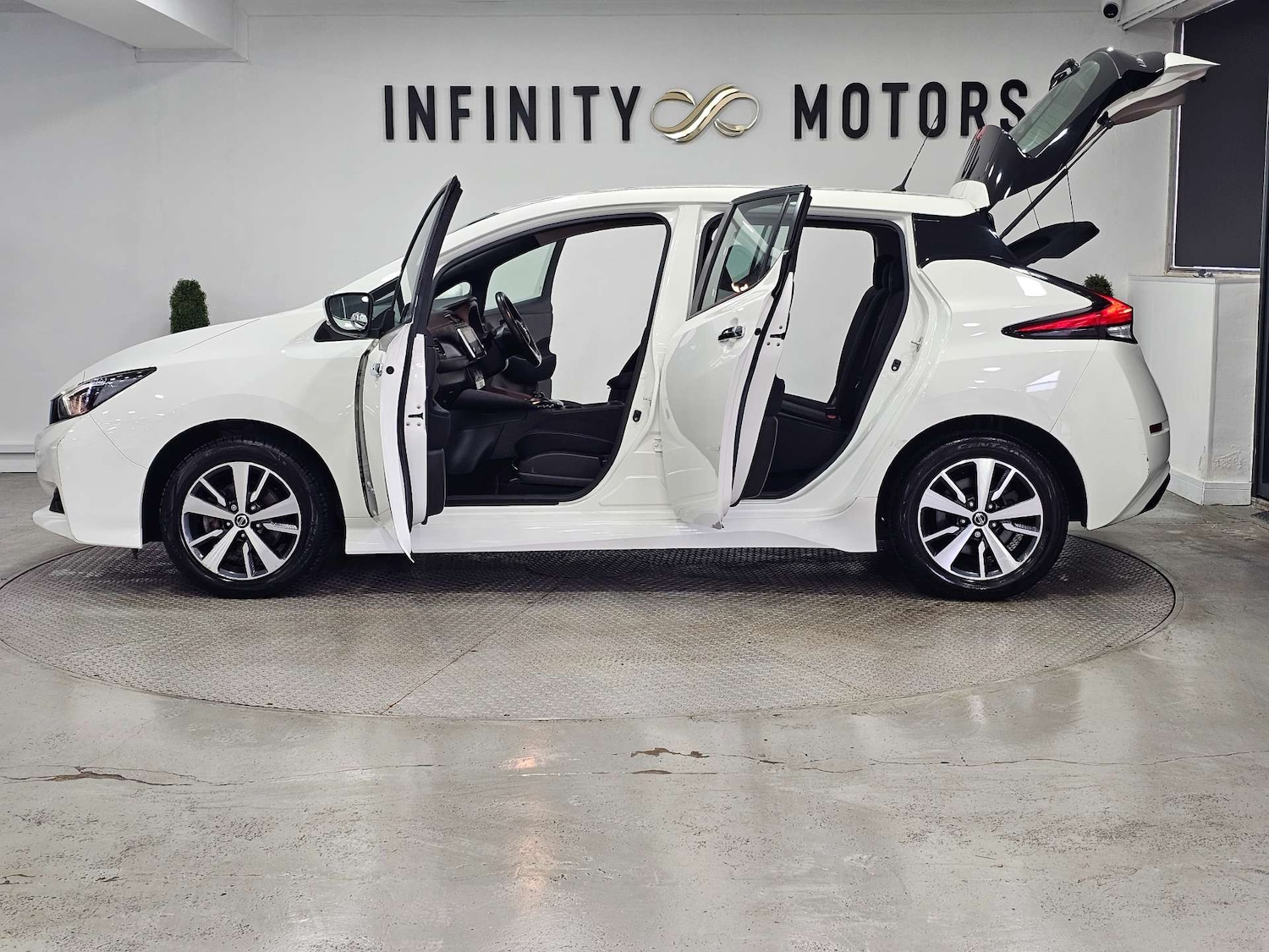 Used Nissan Leaf 2020 for sale - 77249271: Photo 38