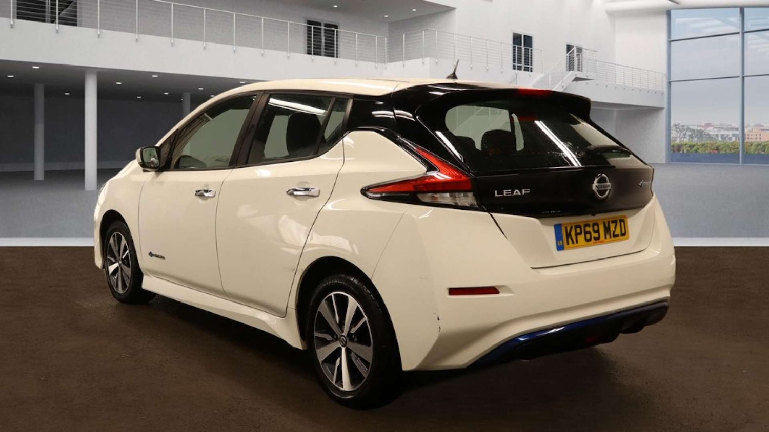 Used Nissan Leaf 2020 for sale - 77249271: Photo 4