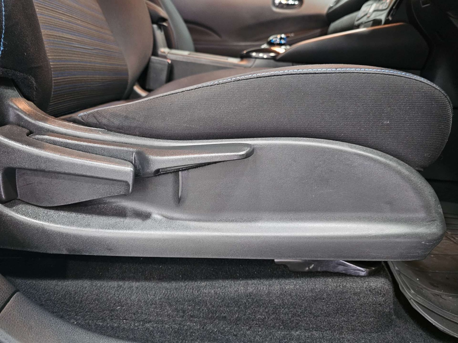 Used Nissan Leaf 2020 for sale - 77249271: Photo 48