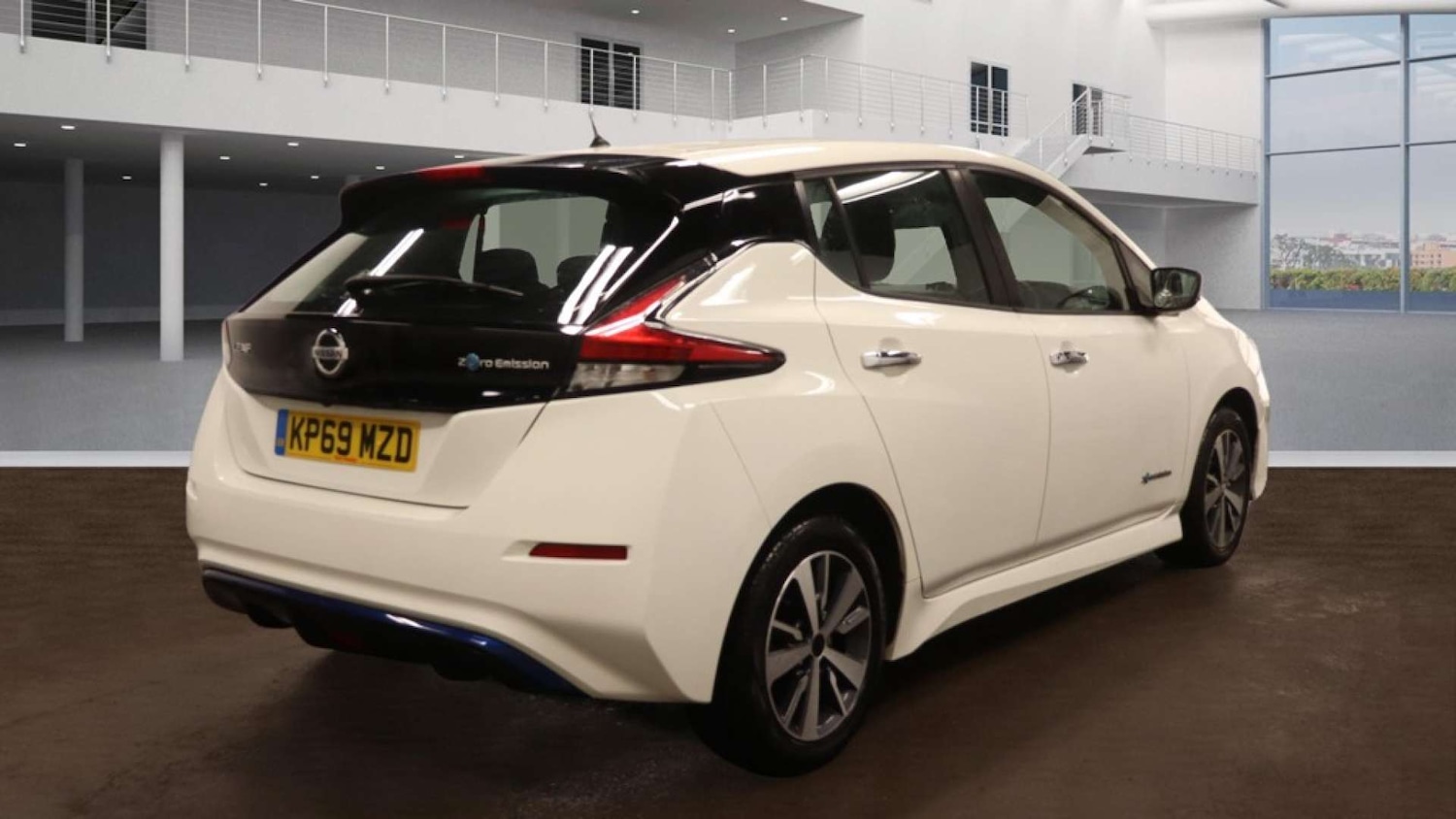 Used Nissan Leaf 2020 for sale - 77249271: Photo 5