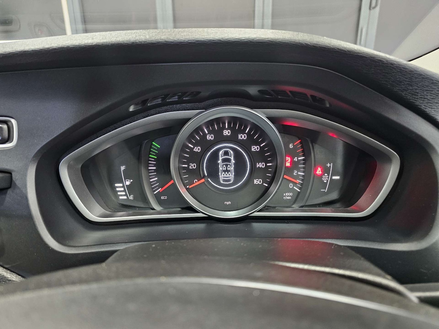 Used Volvo V40 2016 for sale - 77129050: Photo 69