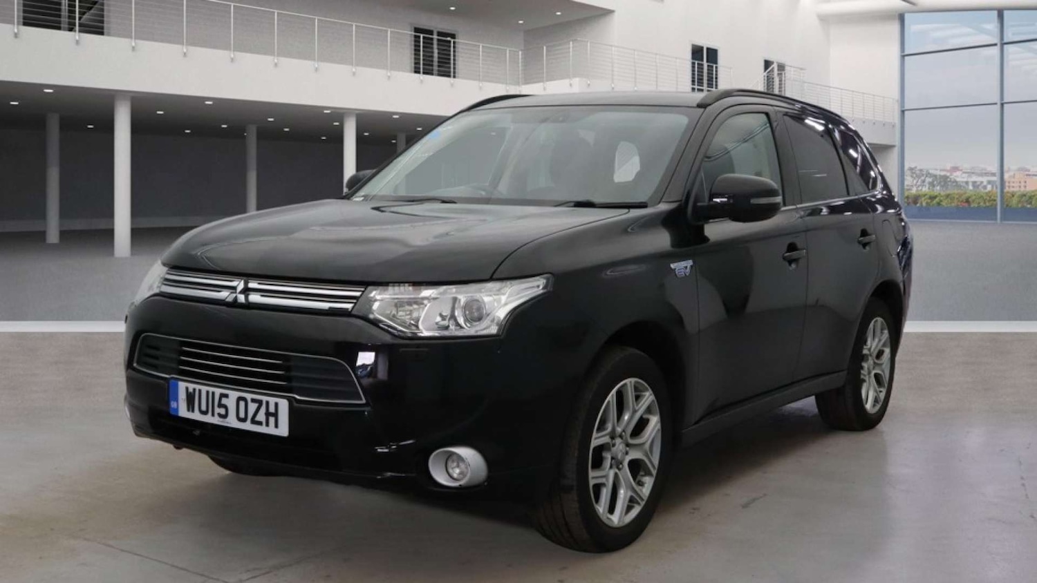 Used Mitsubishi Outlander 2015 for sale - 77803658: Photo 3