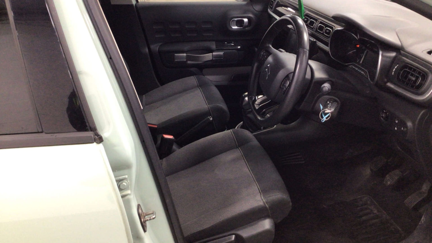 Used Citroen C3 2017 for sale - 78083576: Photo 11