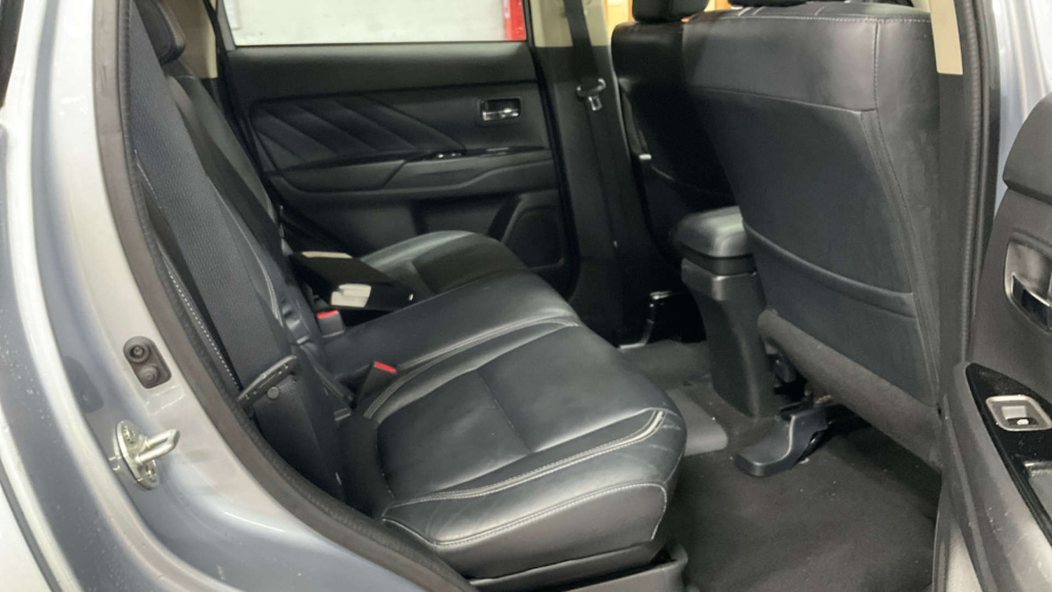 Used Mitsubishi Outlander 2018 for sale - 77022396: Photo 10