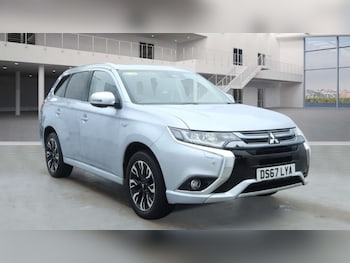 2018 - 2.0 Outlander 4hs PHEV CVT 4WD 5dr