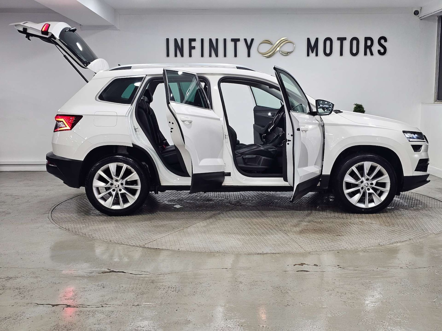 Used Skoda Karoq 2018 for sale - 78211869: Photo 42