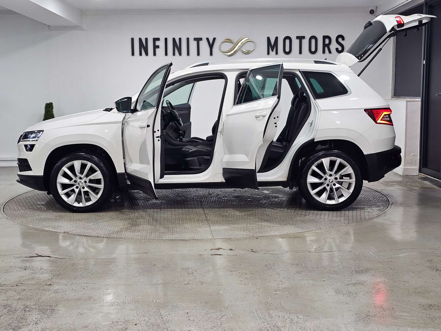 Used Skoda Karoq 2018 for sale - 78211869: Photo 46