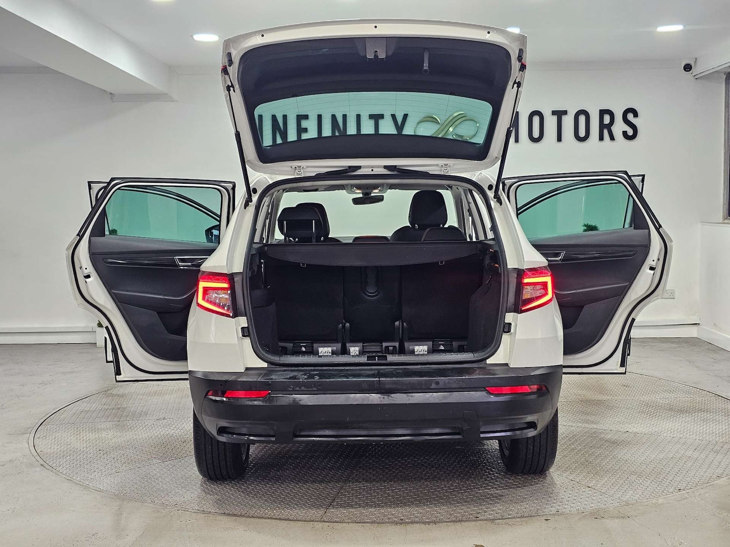 Used Skoda Karoq 2018 for sale - 78211869: Photo 49