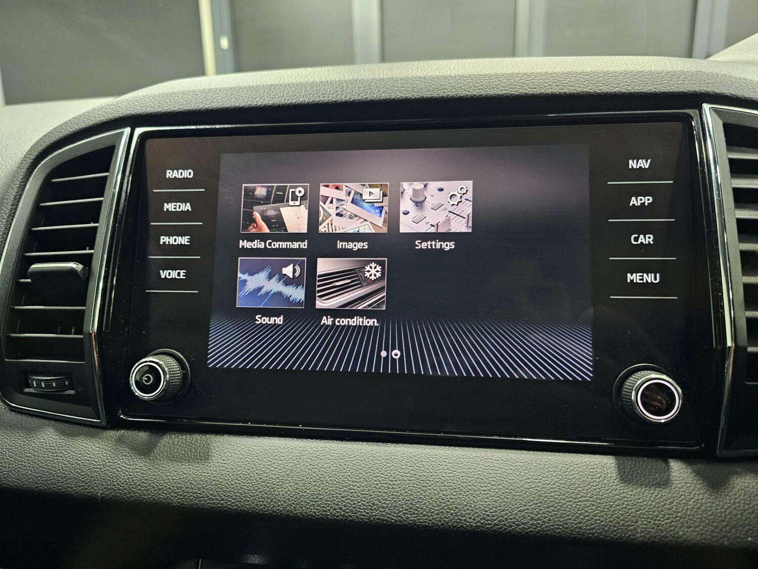 Used Skoda Karoq 2018 for sale - 78211869: Photo 74