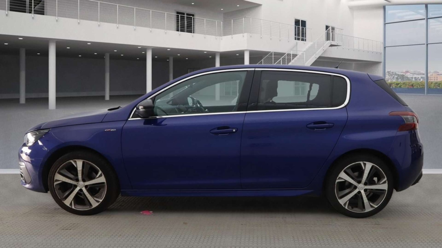 Used Peugeot 308 2018 for sale - 77687381: Photo 8