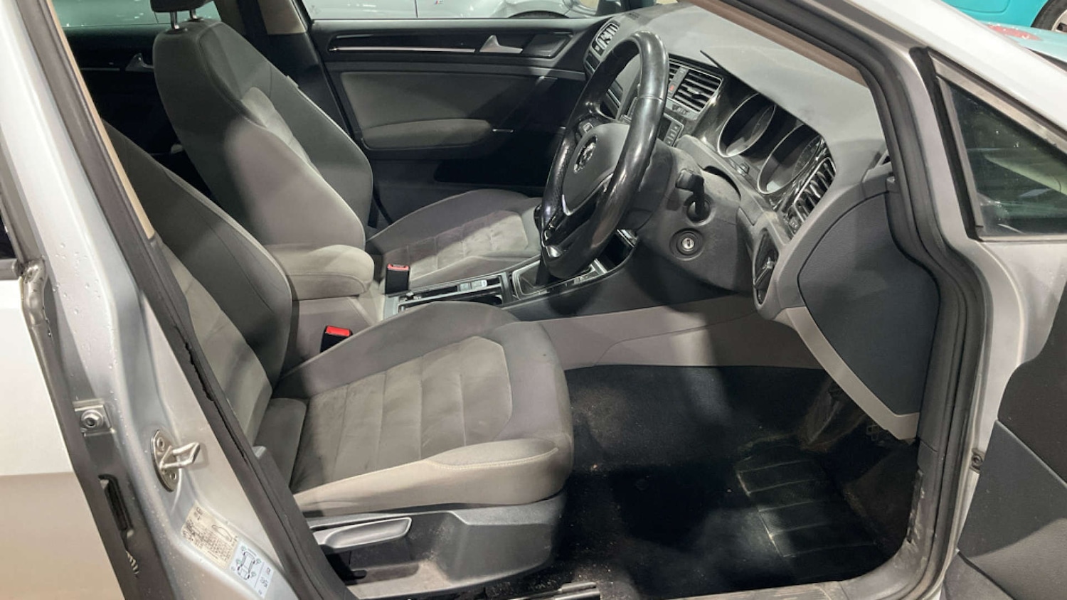 Used Volkswagen Golf 2015 for sale - 76972463: Photo 11