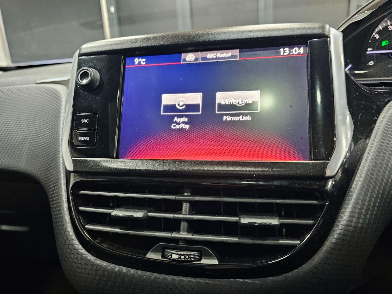 Used Peugeot 2008 2016 for sale - 78131947: Photo 10