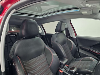 Used Peugeot 2008 2016 for sale - 78131947: Photo