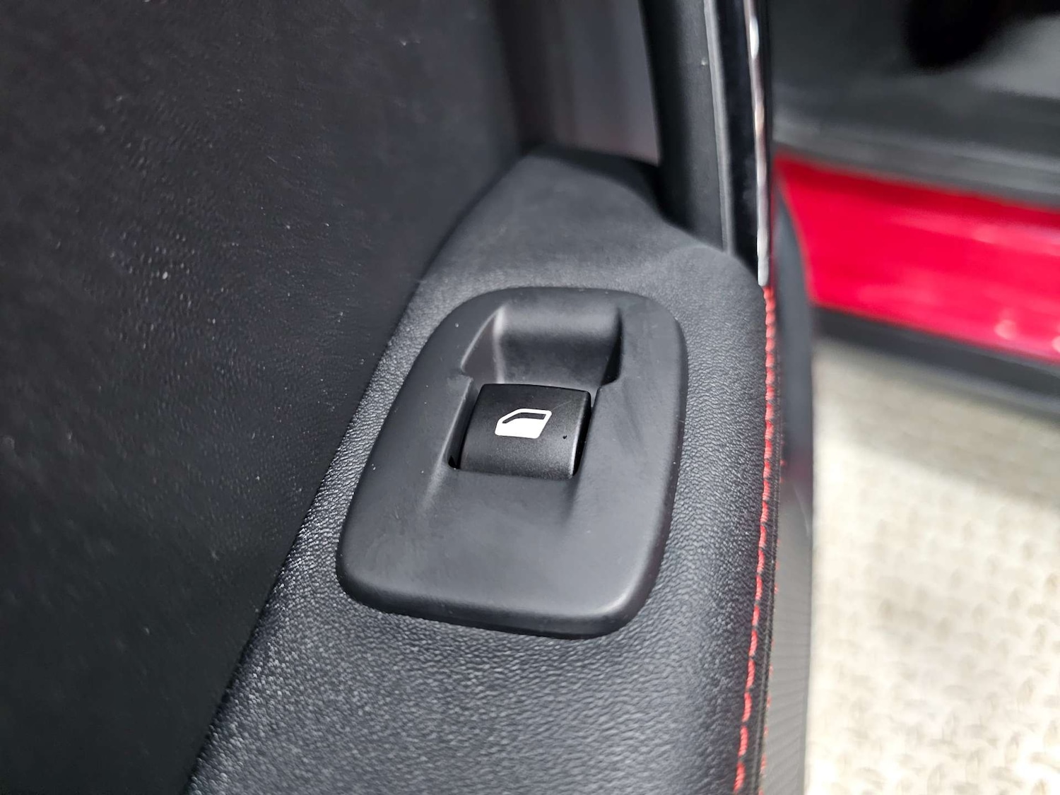 Used Peugeot 2008 2016 for sale - 78131947: Photo 38