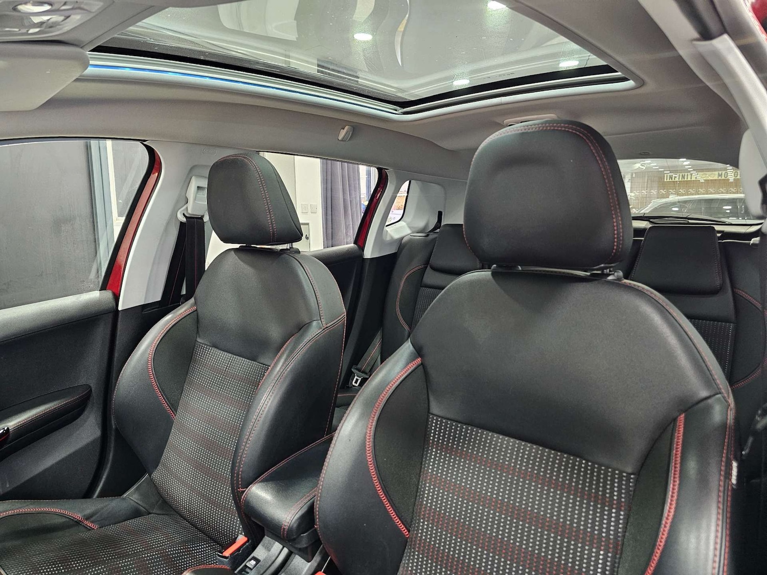 Used Peugeot 2008 2016 for sale - 78131947: Photo 70