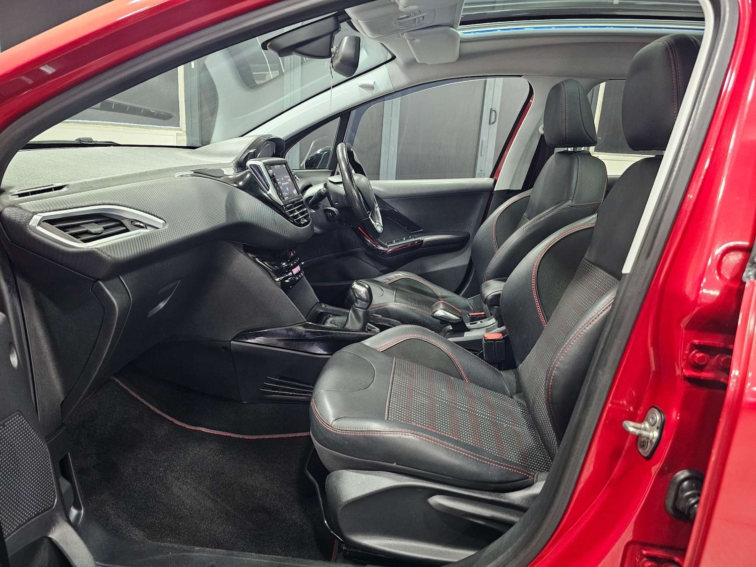 Used Peugeot 2008 2016 for sale - 78131947: Photo 71