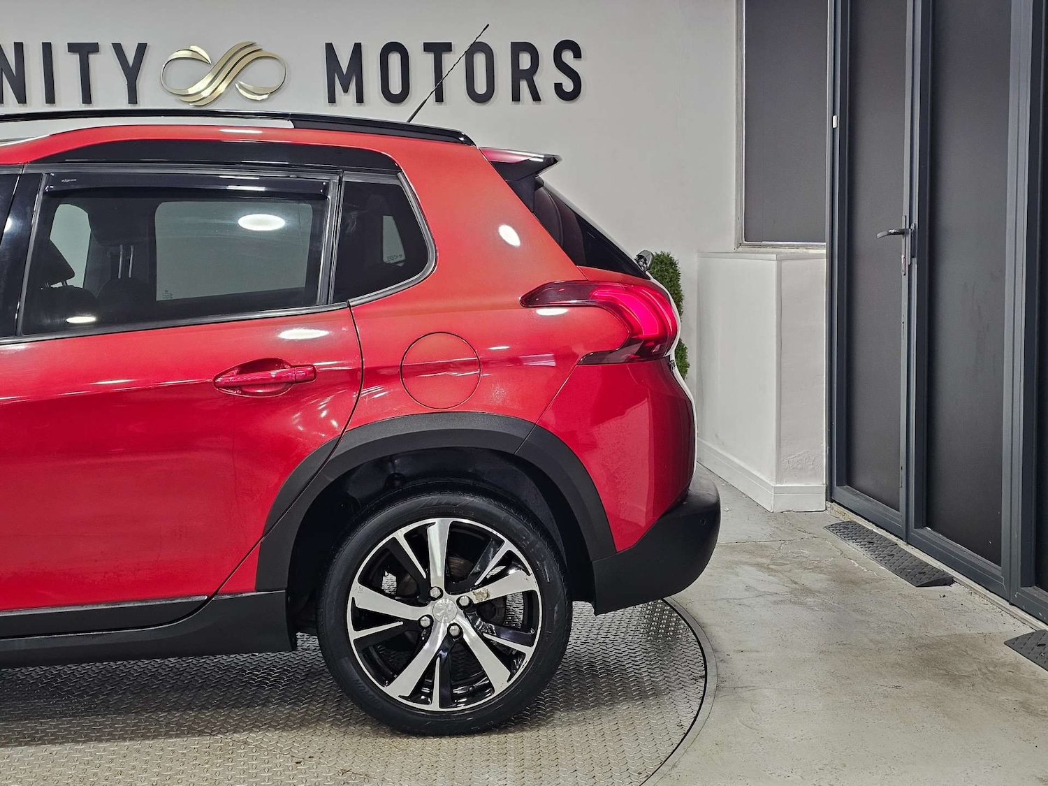 Used Peugeot 2008 2016 for sale - 78131947: Photo 76