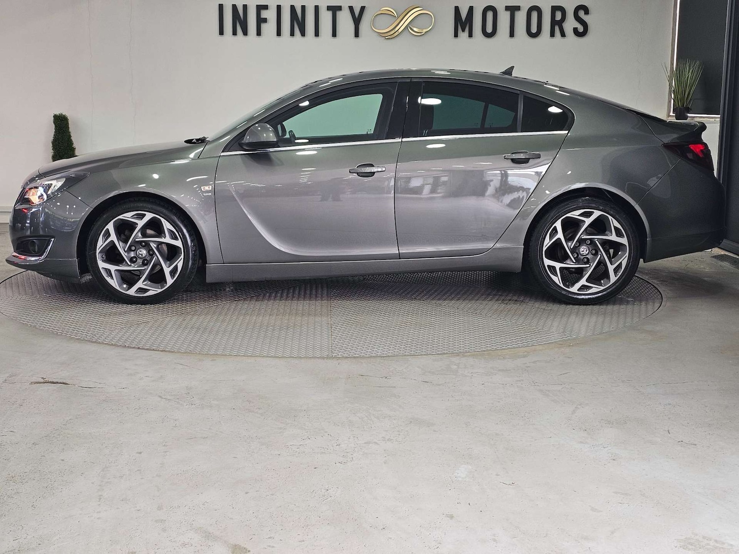 Used Vauxhall Insignia 2017 for sale - 78196771: Photo 18