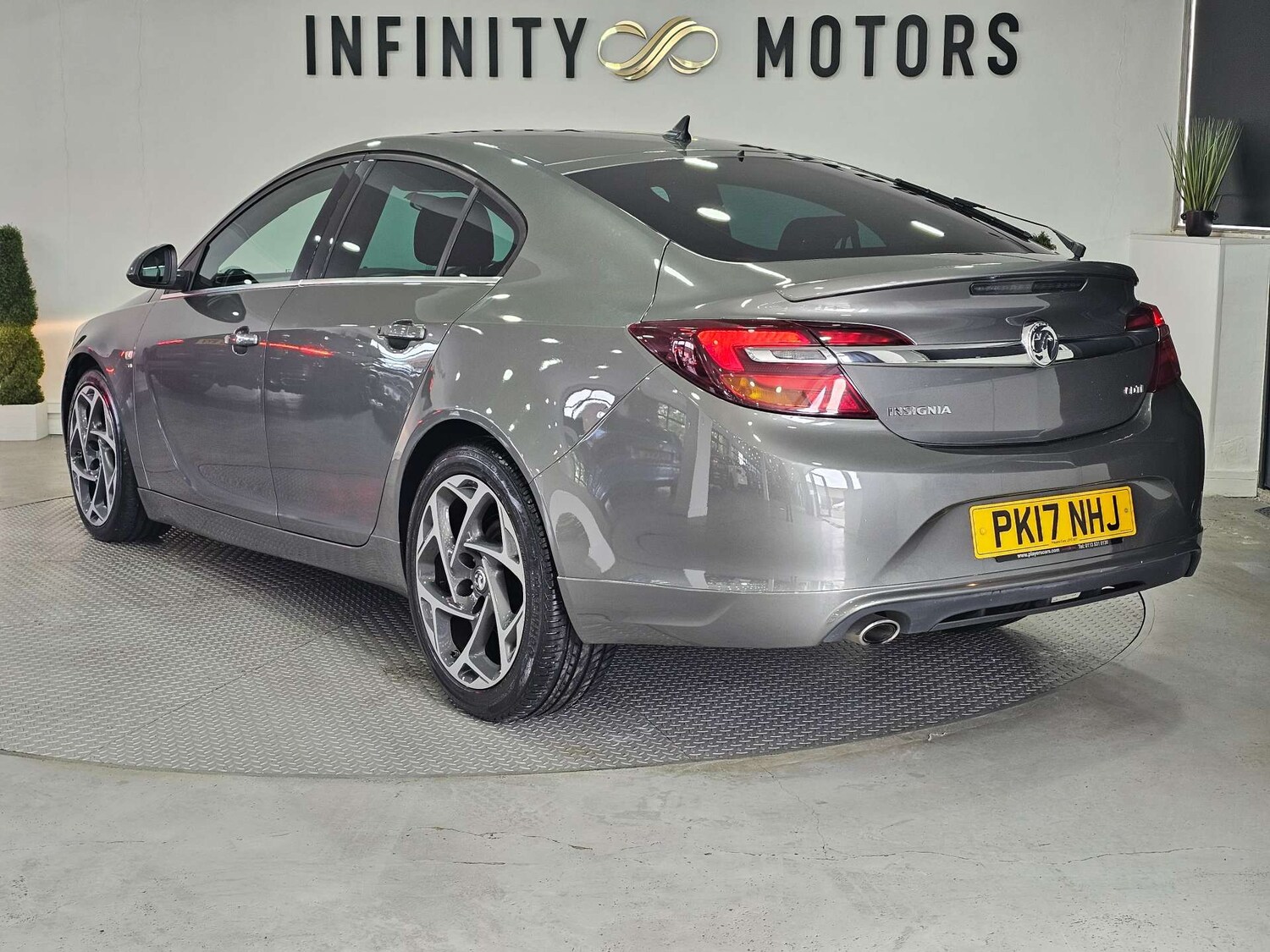 Used Vauxhall Insignia 2017 for sale - 78196771: Photo 25
