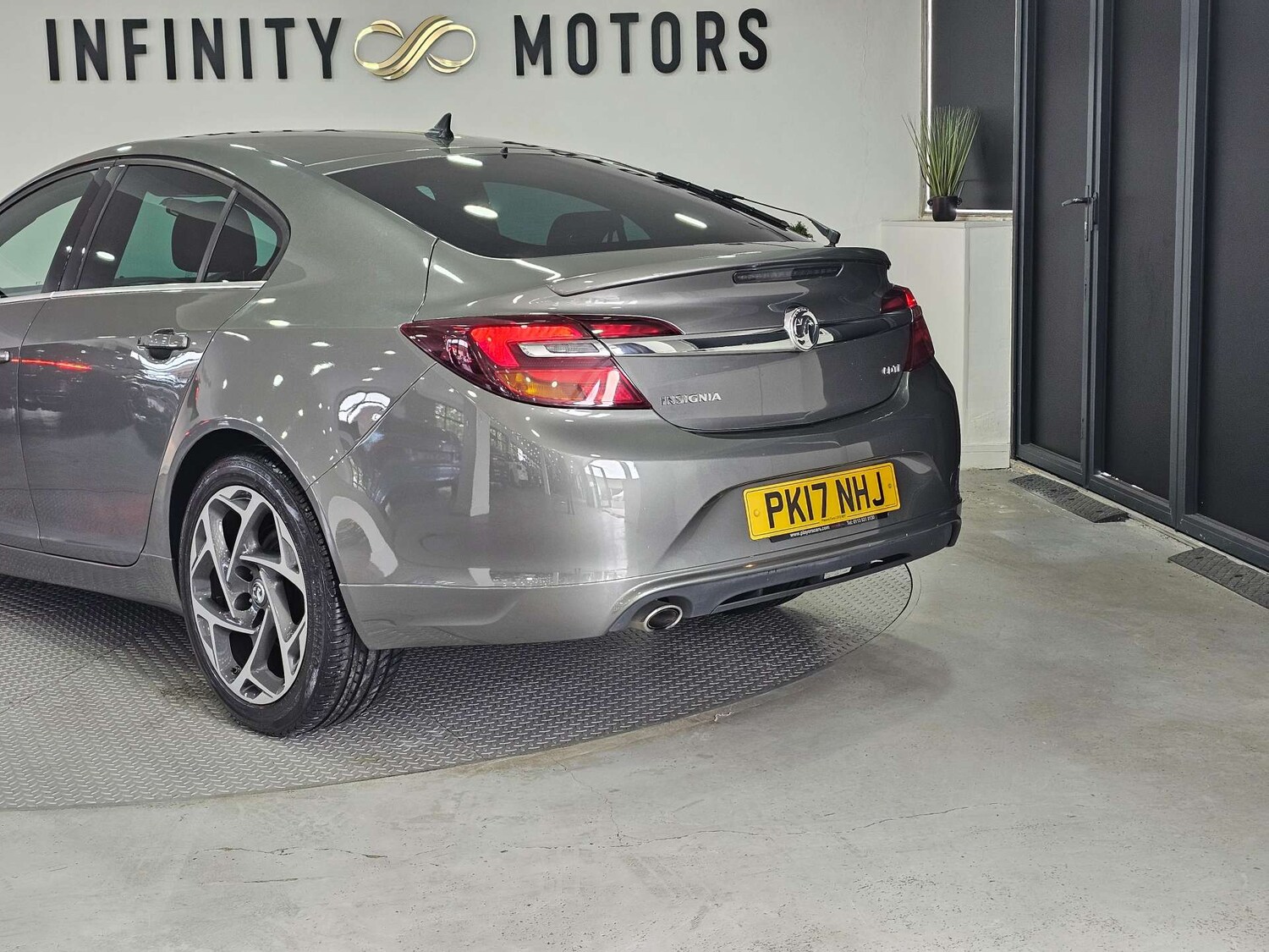 Used Vauxhall Insignia 2017 for sale - 78196771: Photo 26