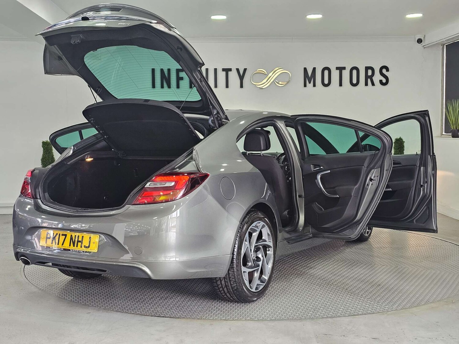 Used Vauxhall Insignia 2017 for sale - 78196771: Photo 51