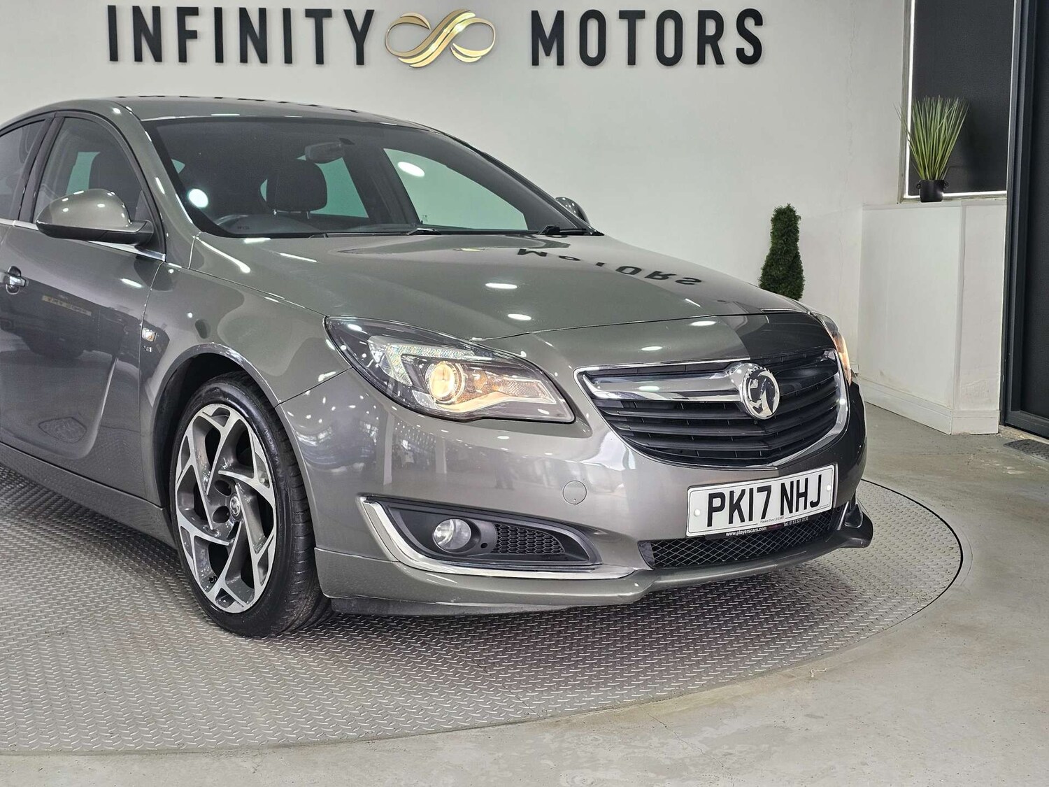 Used Vauxhall Insignia 2017 for sale - 78196771: Photo 6