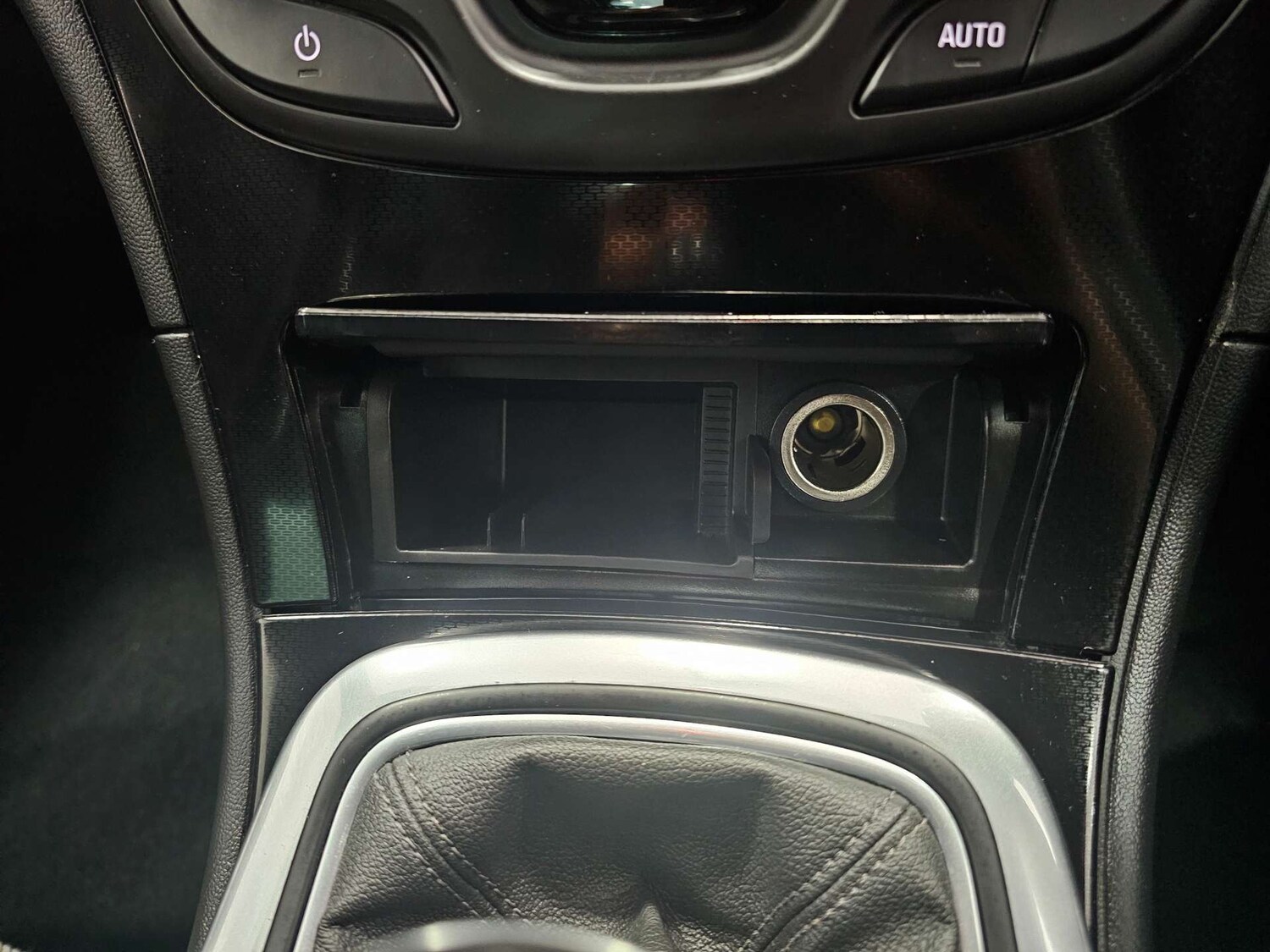 Used Vauxhall Insignia 2017 for sale - 78196771: Photo 67