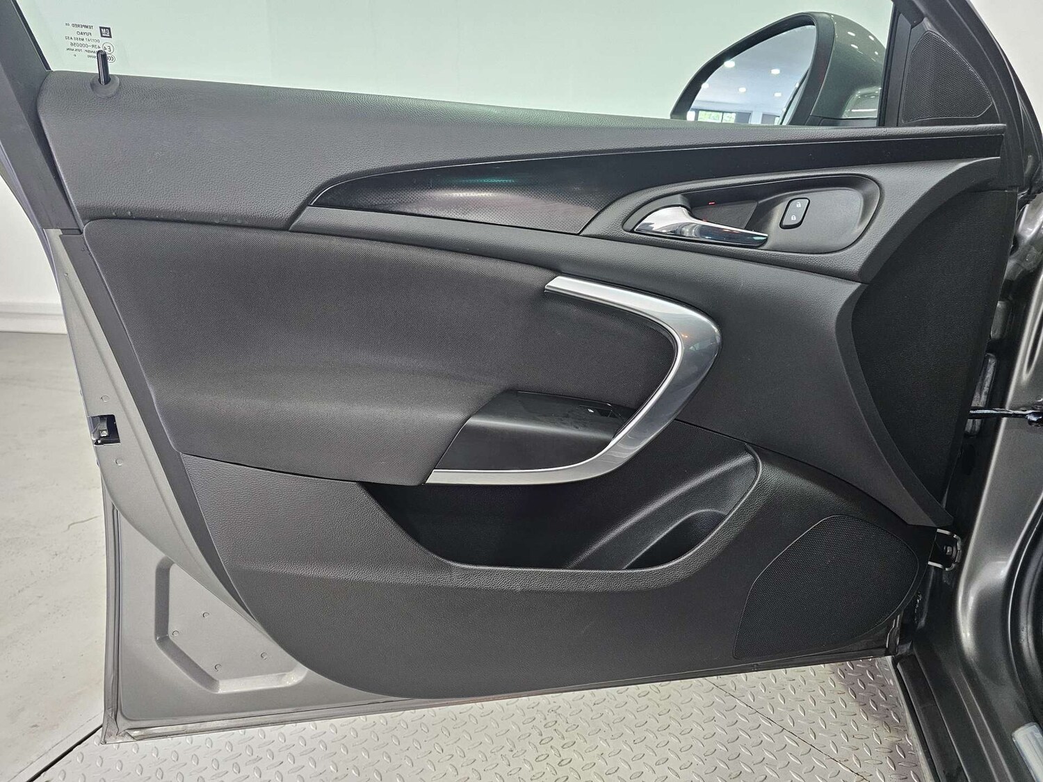 Used Vauxhall Insignia 2017 for sale - 78196771: Photo 94