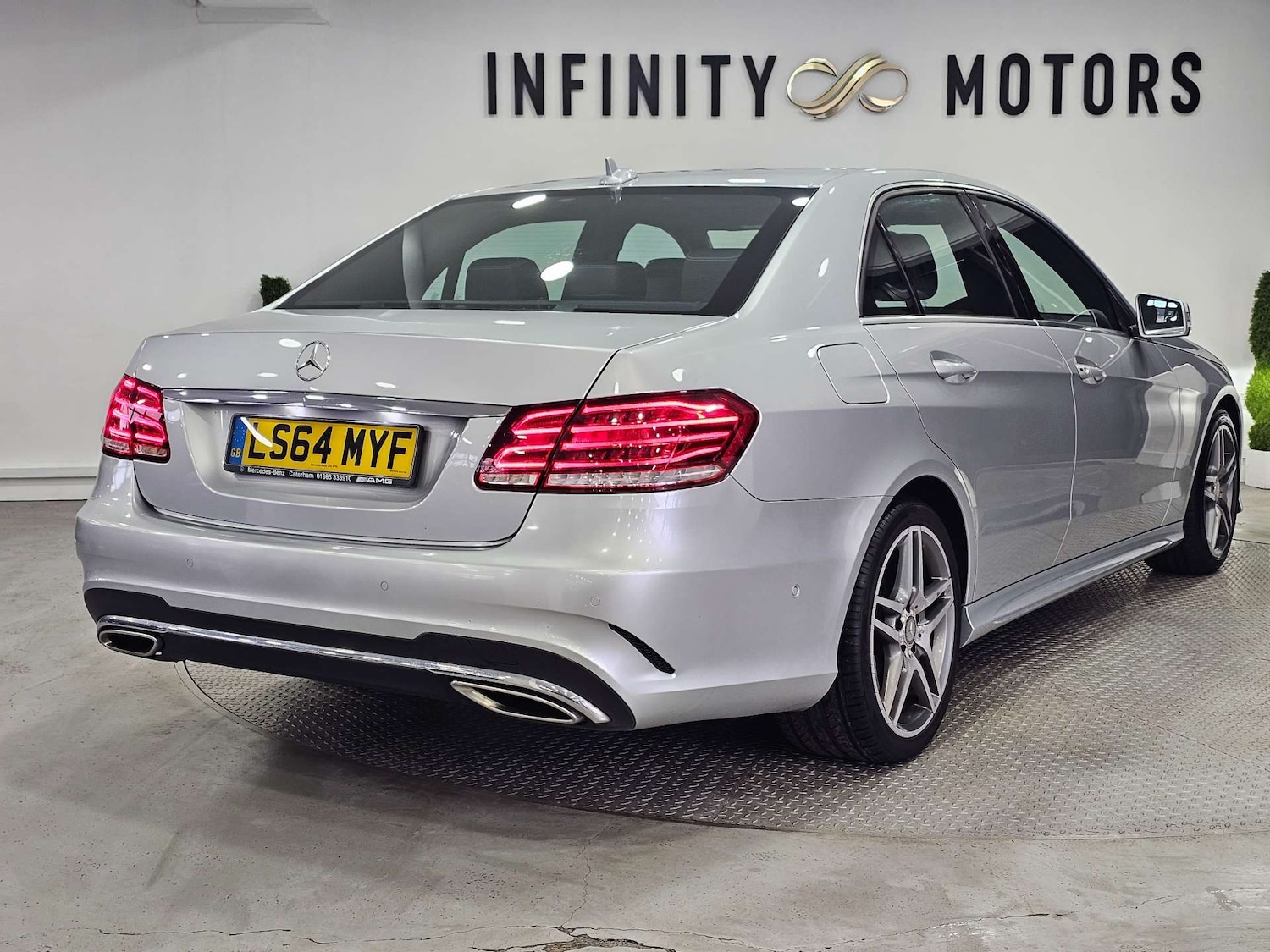 Used Mercedes-Benz E Class 2015 for sale - 76972350: Photo 33