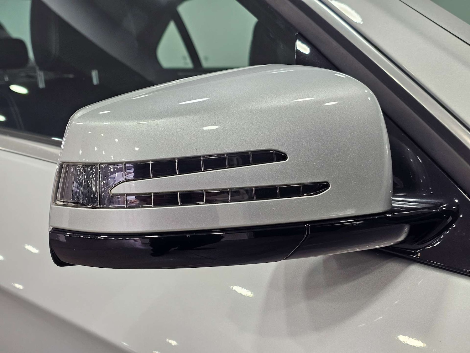 Used Mercedes-Benz E Class 2015 for sale - 76972350: Photo 39